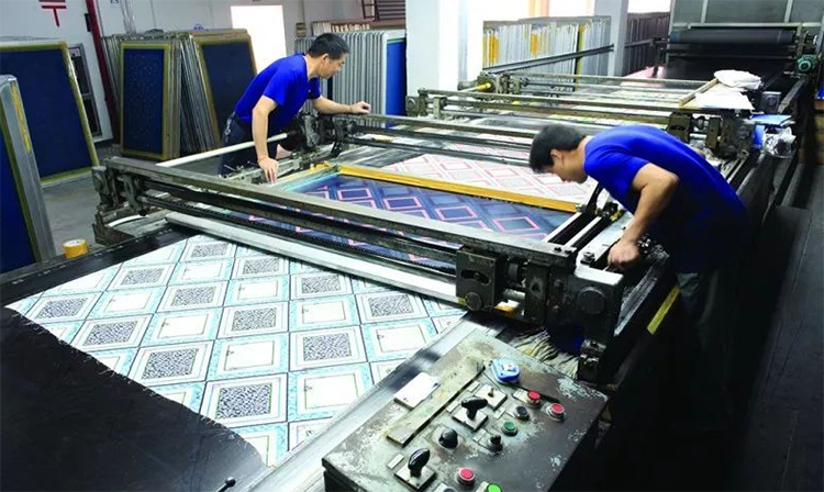 什么是平網(wǎng)印花和圓網(wǎng)印花  兩者有什么區(qū)別